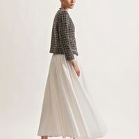 SKIN LIKE BUTTER & CO ~ LIFESTYLE - EASY ELEGANCE Essential Tweed Jacket