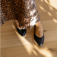SKIN LIKE BUTTER & CO ~ LIFESTYLE - EASY ELEGANCE Essential Black Elegant Leather flats