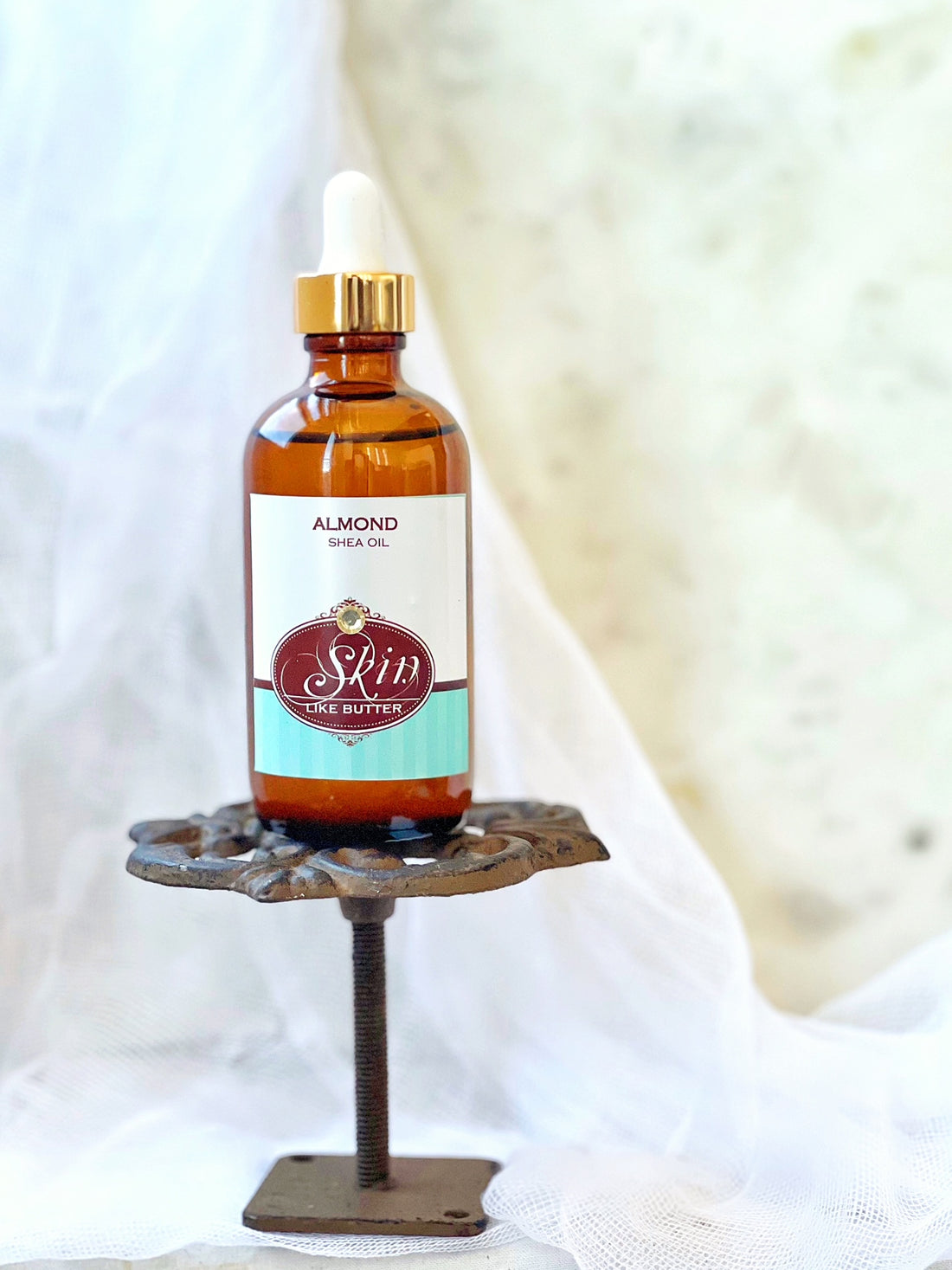 ALMOND Scented Shea Bath and Body Oil, highly moisturizing, Black Friday Treasure