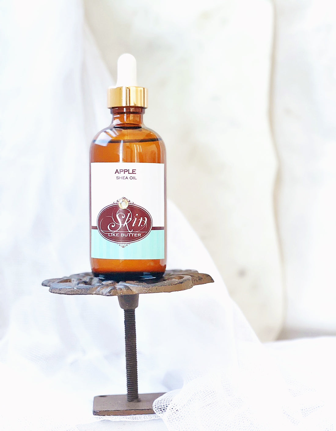 APPLE  Scented Shea Body Oil - 4 oz amber glass bottles, highly moisturizing