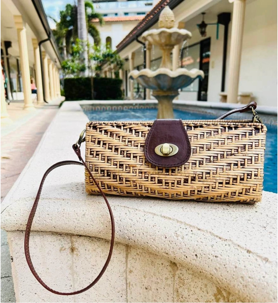 SKIN LIKE BUTTER & CO ~ LIFESTYLE - Rattan and Leather Resort Crossbody