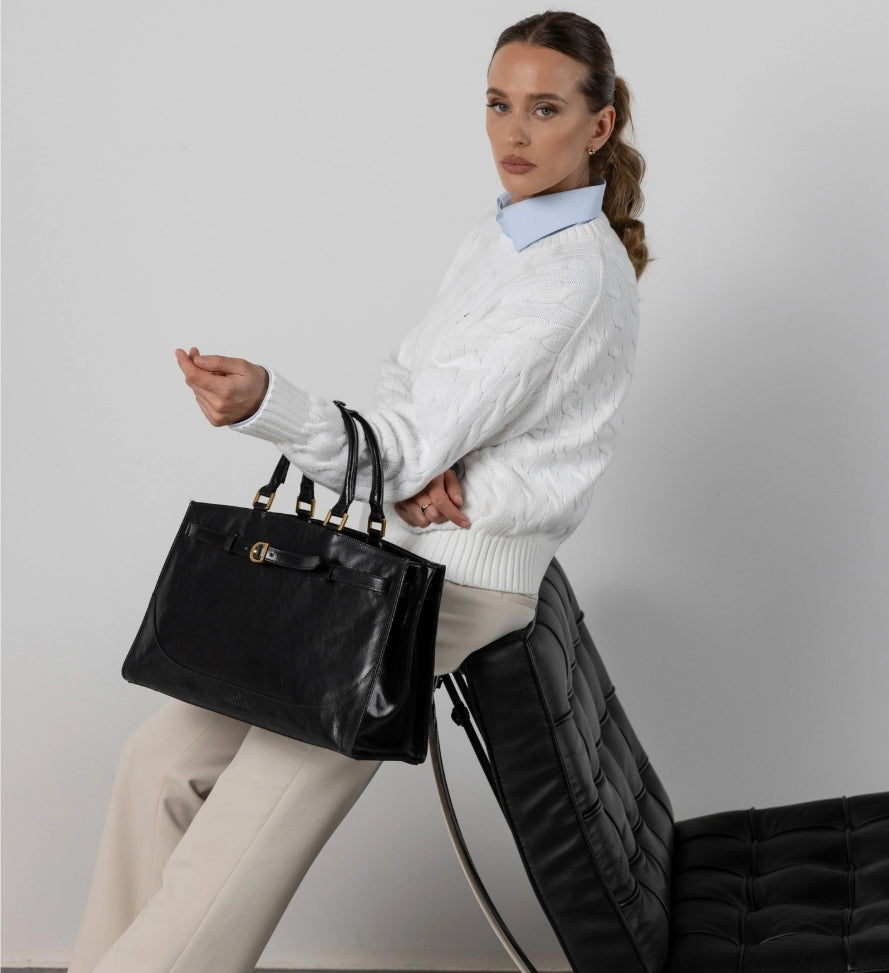 SKIN LIKE BUTTER & CO ~ LIFESTYLE - Timeless Elegance from Time Resistance hand dyed leather totes