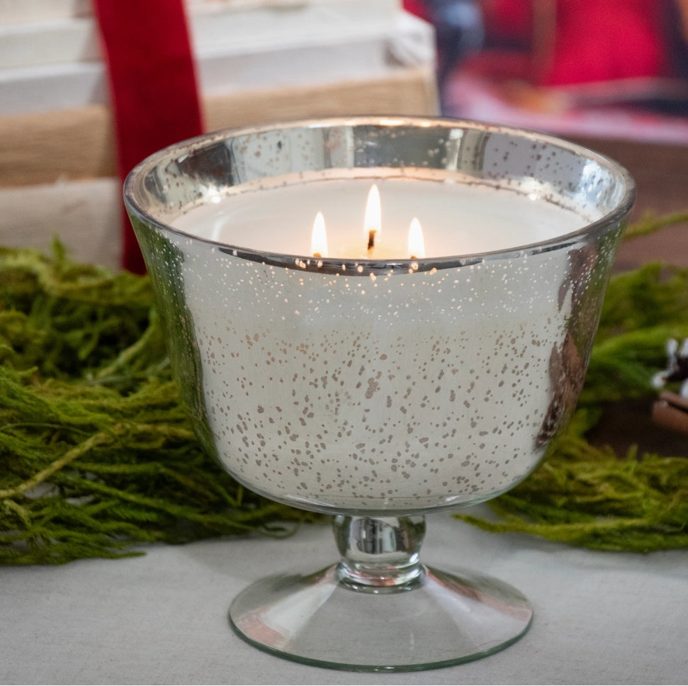 Skin Like Butter & Co - Tinsel Holiday Pedestal Candle