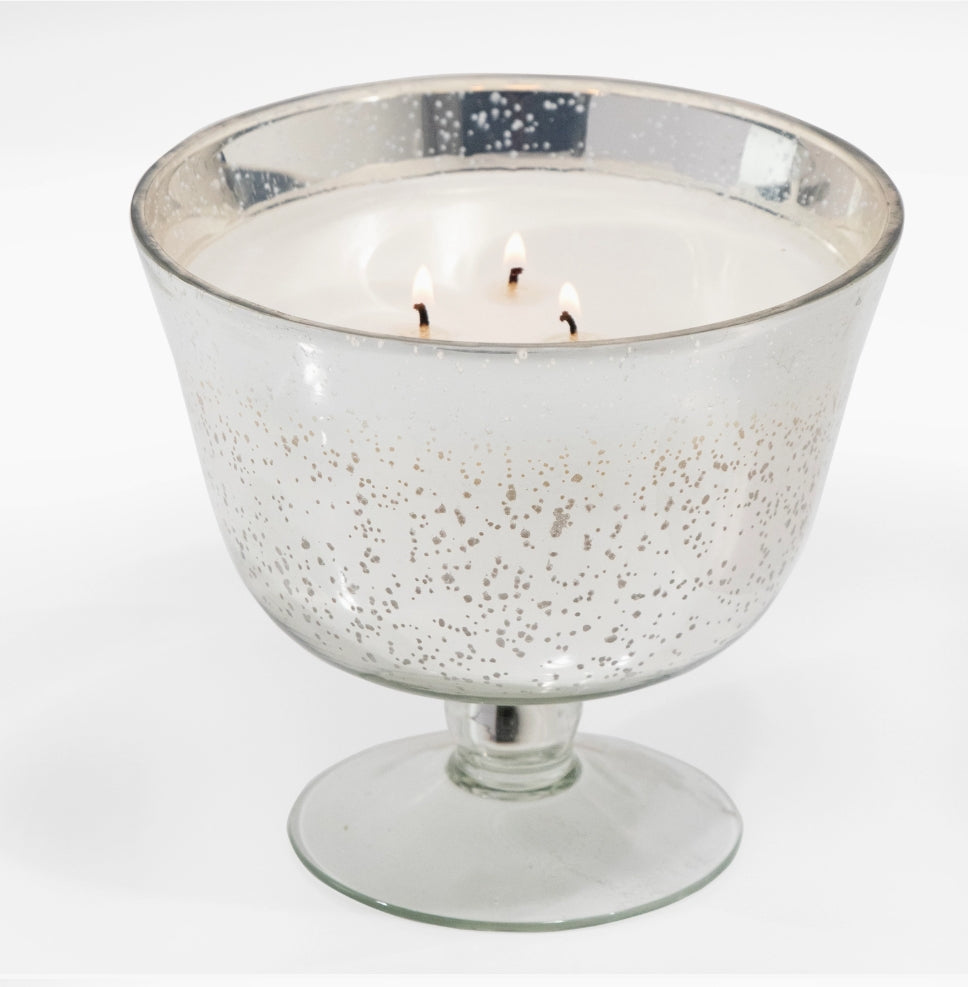 Skin Like Butter & Co - Tinsel Holiday Pedestal Candle