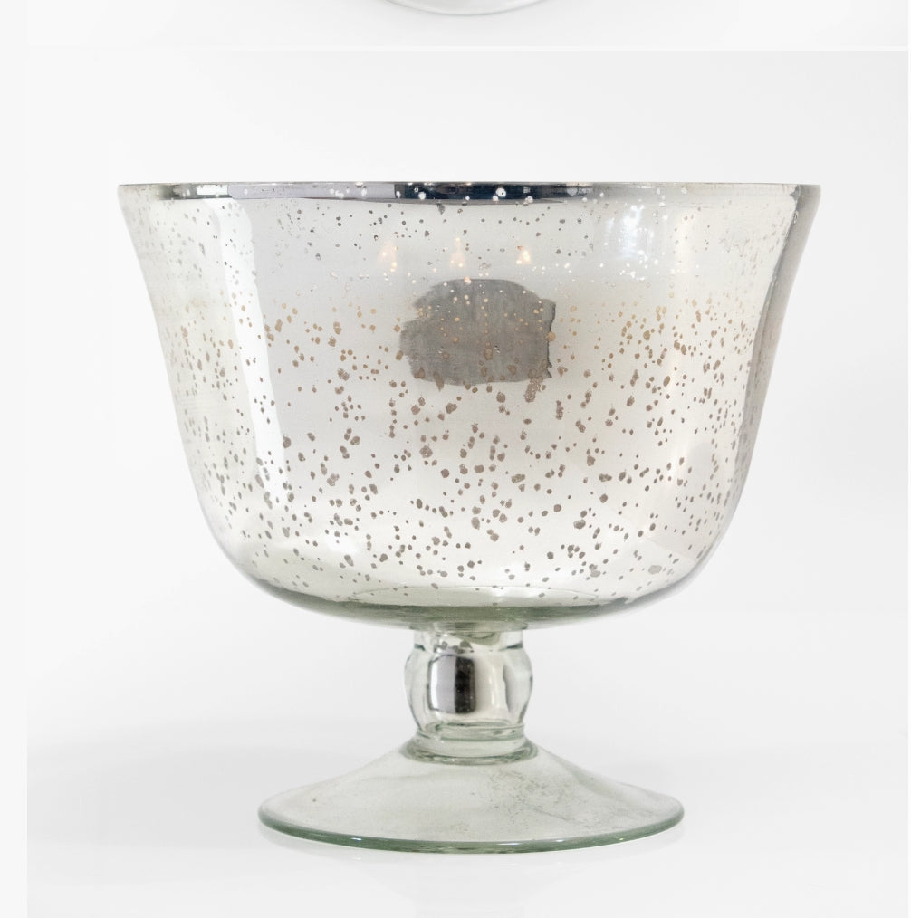 Skin Like Butter & Co - Tinsel Holiday Pedestal Candle
