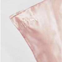 SKIN LIKE BUTTER & CO ~ LIFESTYLE - Sleep Pretty with THE BIG SILK sleep mask and pillowcase