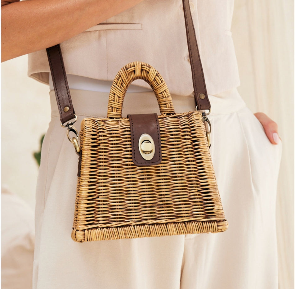 SKIN LIKE BUTTER & CO ~ LIFESTYLE - Rattan and Leather Resort Crossbody by the Winding Road