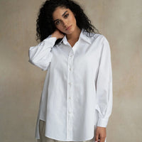 SKIN LIKE BUTTER & CO ~ LIFESTYLE - EASY ELEGANCE White cotton button down boyfriend shirt