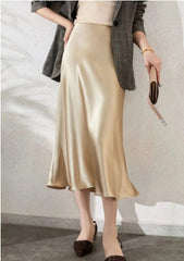 SKIN LIKE BUTTER & CO ~ LIFESTYLE - EASY ELEGANCE Essential Black and Cream Silk Skirt