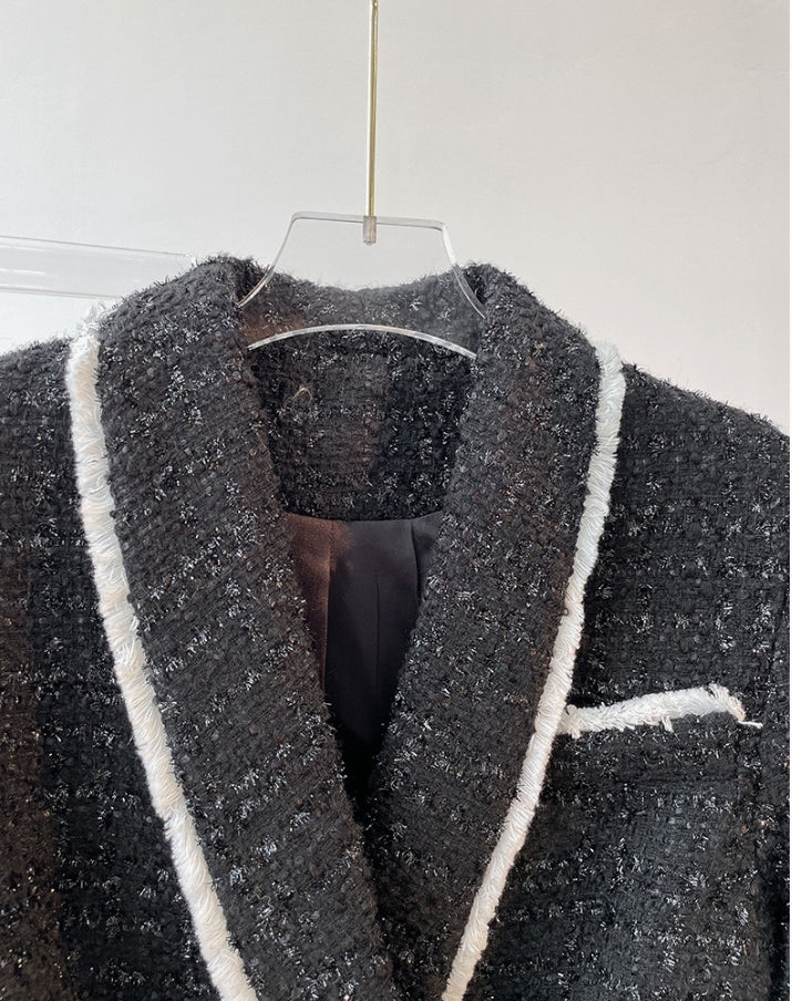 SKIN LIKE BUTTER & CO ~ LIFESTYLE - EASY ELEGANCE Essential Cream and Black Tweed Short Set