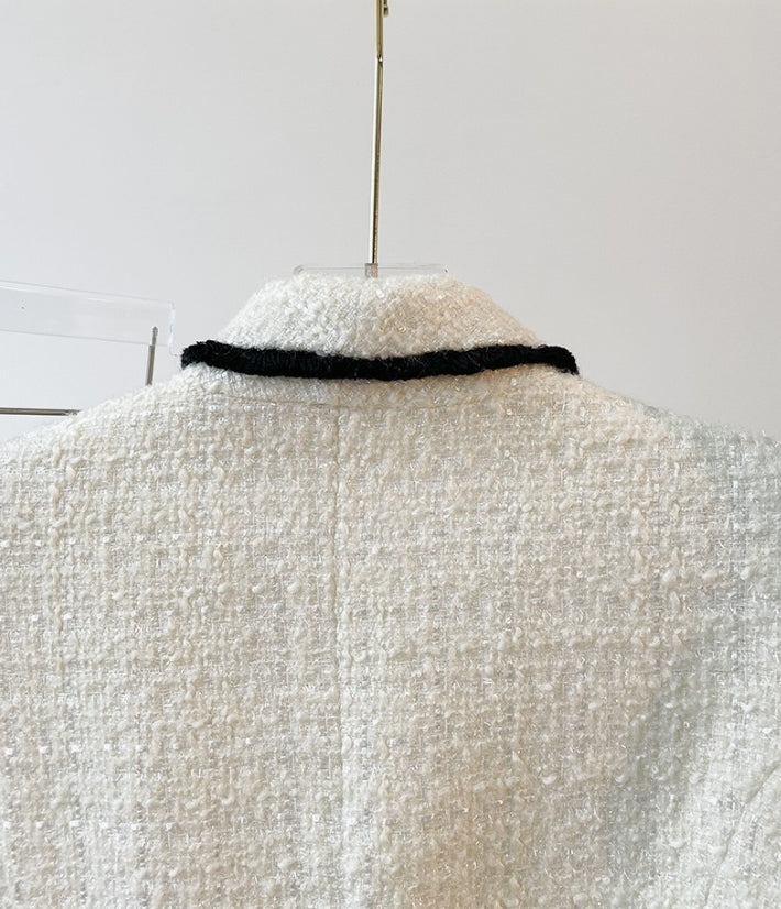 SKIN LIKE BUTTER & CO ~ LIFESTYLE - EASY ELEGANCE Essential Cream and Black Tweed Short Set