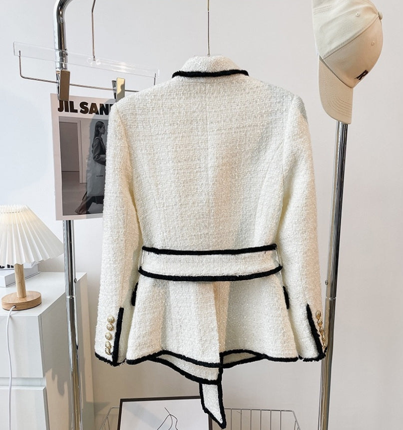 SKIN LIKE BUTTER & CO ~ LIFESTYLE - EASY ELEGANCE Essential Cream and Black Tweed Short Set