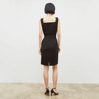 SKIN LIKE BUTTER & CO ~ LIFESTYLE - EASY ELEGANCE- Little Black Dress