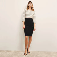 SKIN LIKE BUTTER & CO ~ LIFESTYLE - EASY ELEGANCE- The Essential Pencil Skirt