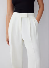 SKIN LIKE BUTTER & CO ~ LIFESTYLE - EASY ELEGANCE- Cream structured trouser