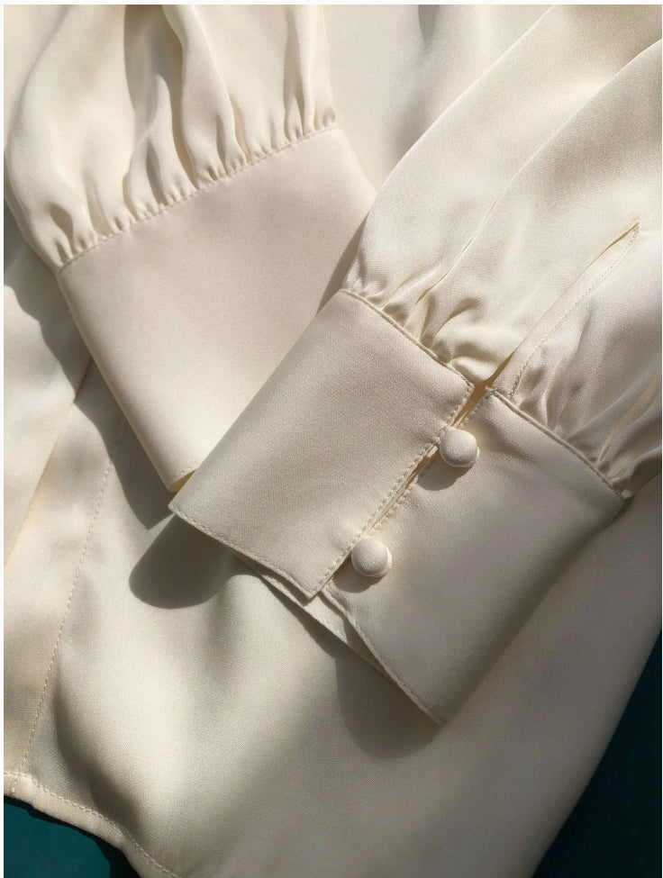 SKIN LIKE BUTTER & CO ~ LIFESTYLE - EASY ELEGANCE Essential Cream Silk Collared Shirt