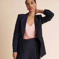 SKIN LIKE BUTTER & CO ~ LIFESTYLE - EASY ELEGANCE - Navy jacquard professional blazer