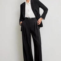SKIN LIKE BUTTER & CO ~ LIFESTYLE - EASY ELEGANCE - Black Professional Boyfriend Blazer