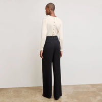 SKIN LIKE BUTTER & CO ~ LIFESTYLE - Black pleated crepe trouser