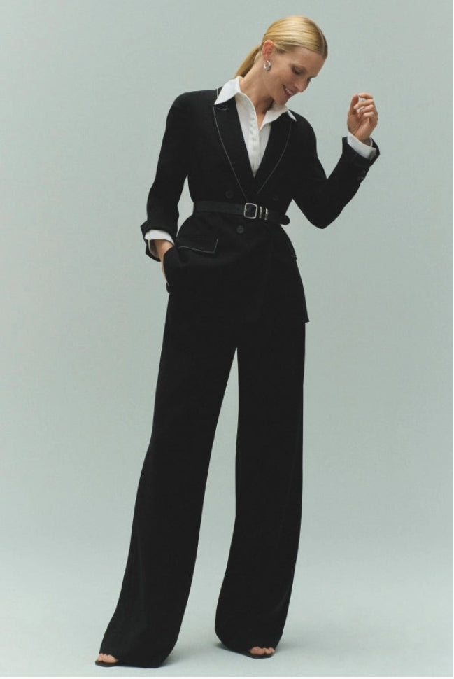 SKIN LIKE BUTTER & CO ~ LIFESTYLE - Black pleated crepe trouser